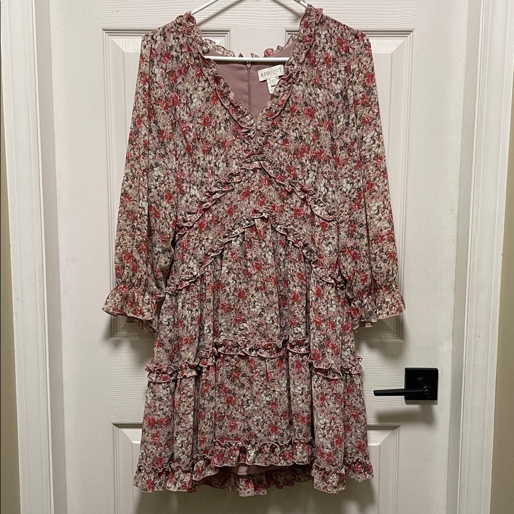 Apricot | Floral | Ruffle | Tiered | V-Neck | Long Sleeve | Mini Dress | Size 8 - Picture 2 of 16